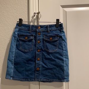 Madewell panel button down denim skirt, size 25